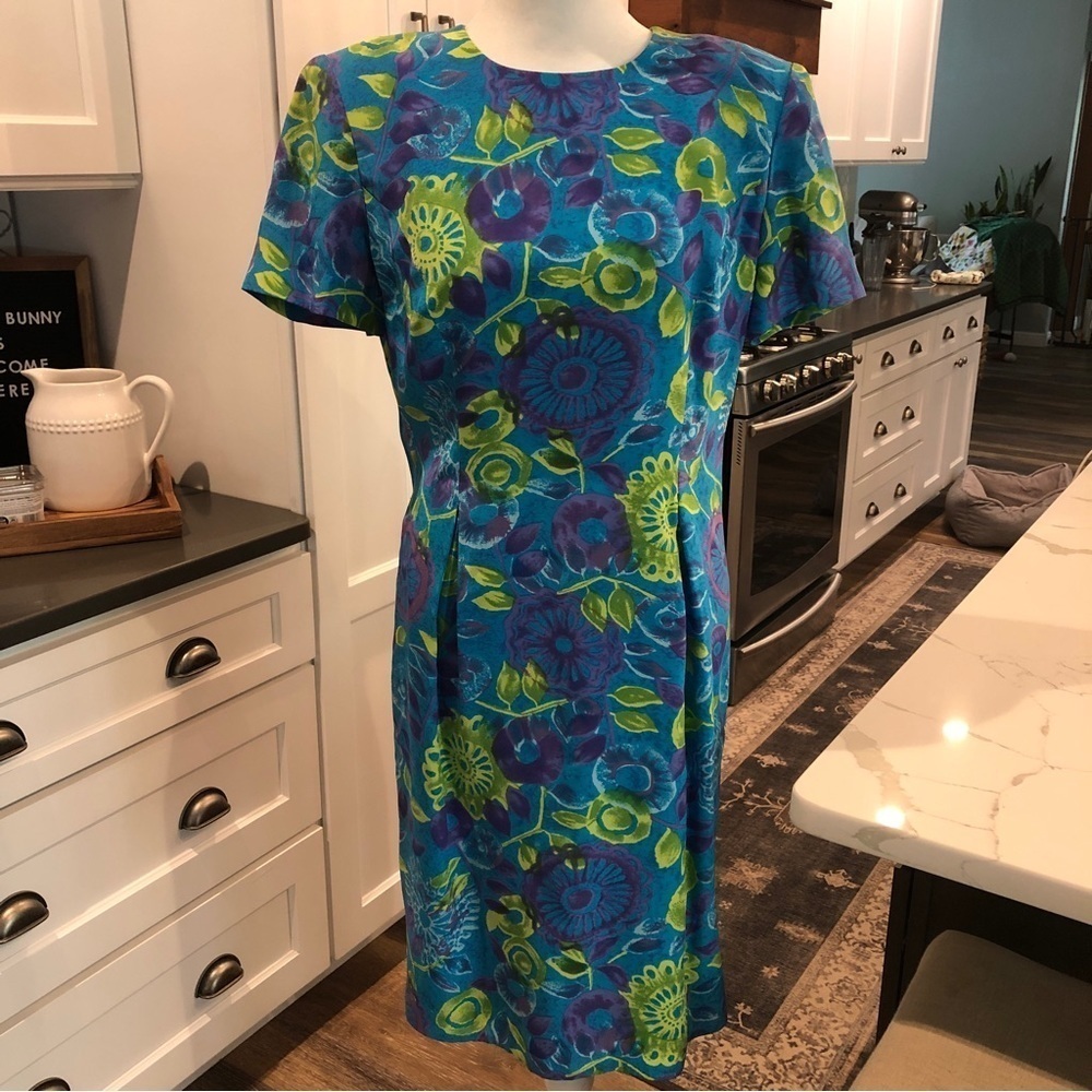 Vintage Maggy London Silk Colorful Floral Sheath Dress Size 4